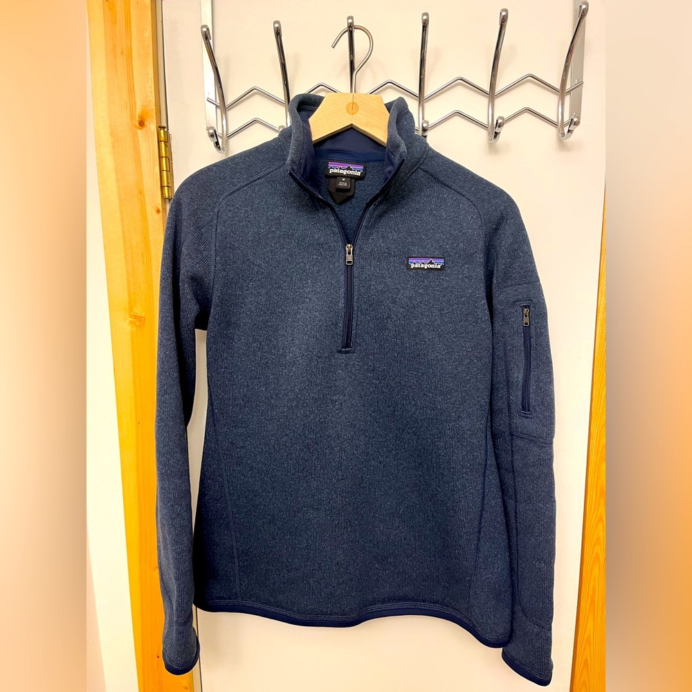 Womens Patagonia 1/4 zip Better Sweater in Navy Blue! Size Medium. Like new!